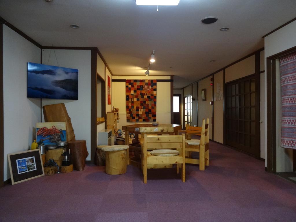 Oomukou Ryokan Hakuba Exterior photo